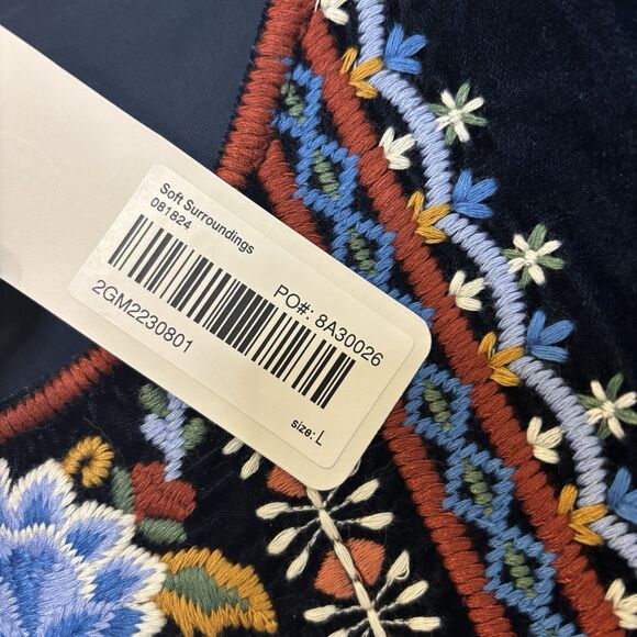 NEW Soft Surroundings Large Blue Velvet Floral Embroidered Boho Top Short Sleeve - Picture 6 of 12